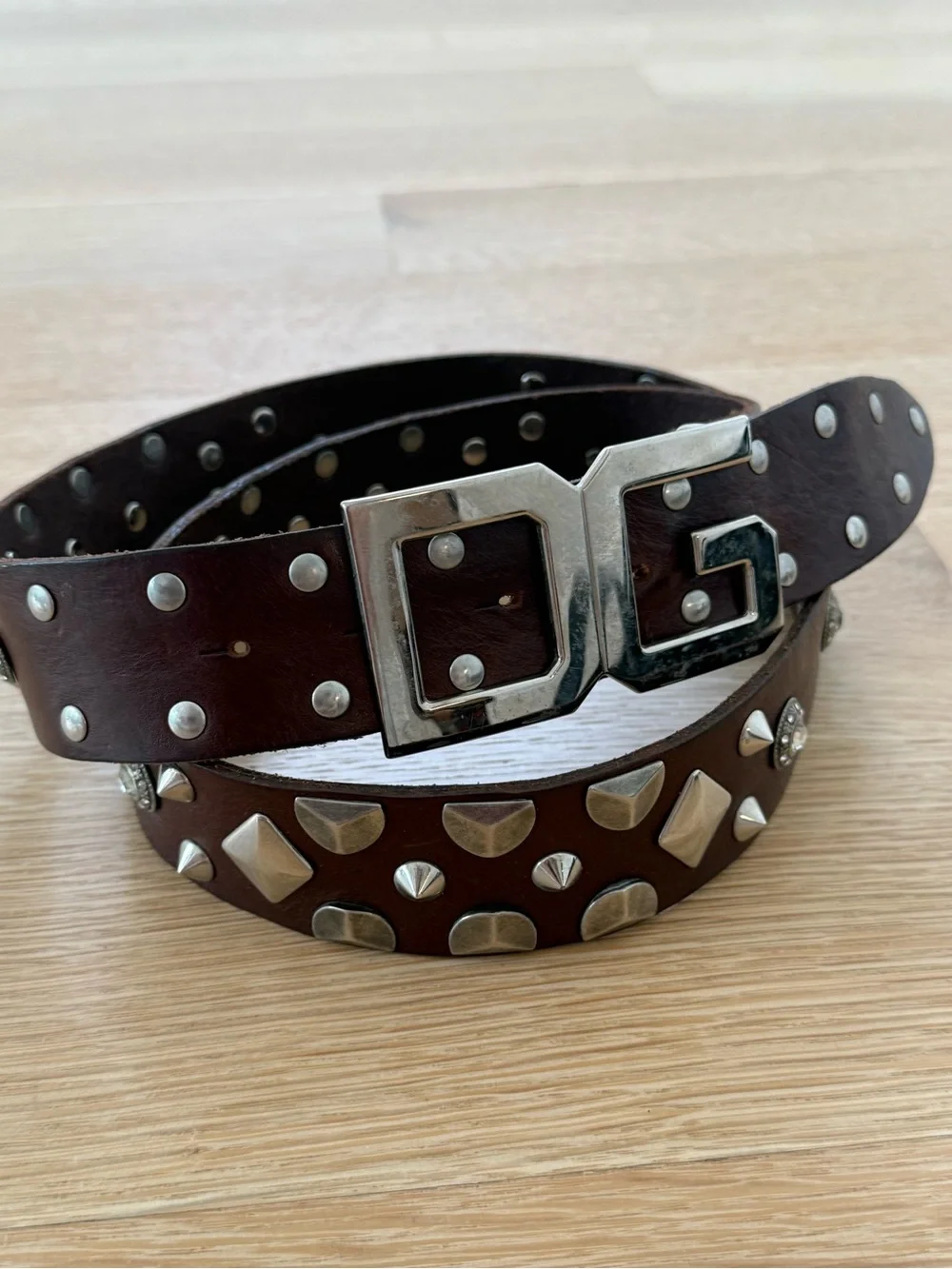 Authentic Dolce & Gabbana Studded Brown Leather Men’s Belt - DG Silver Buckle